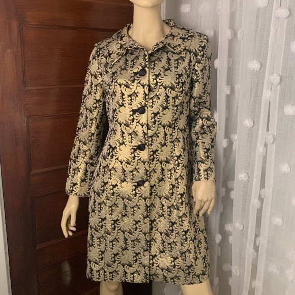 Mac & Jac Gold Baroque overcoat - Picture 2 of 10